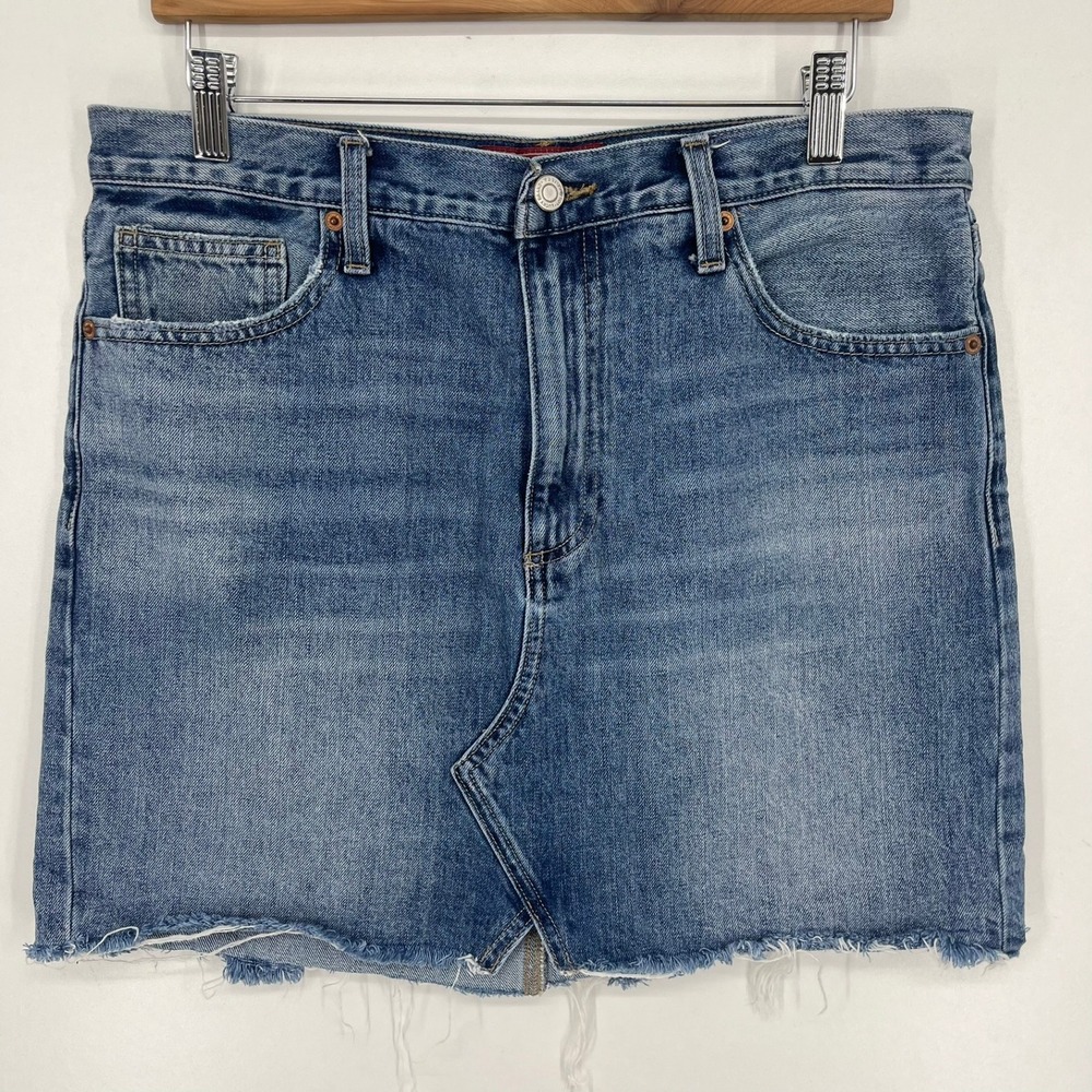 Lucky Brand Old Favorite Mini Denim Skirt Blue Medium Wash Raw Hem Size 10/30